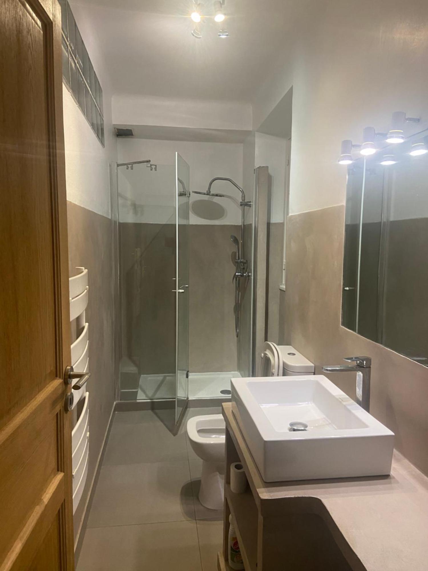 T2 4Eme Etage Bastia Marche Apartamento Exterior foto